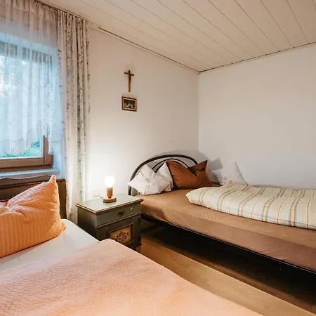 Κατάλυμα σε φάρμα Bauernhof Madlhof *
